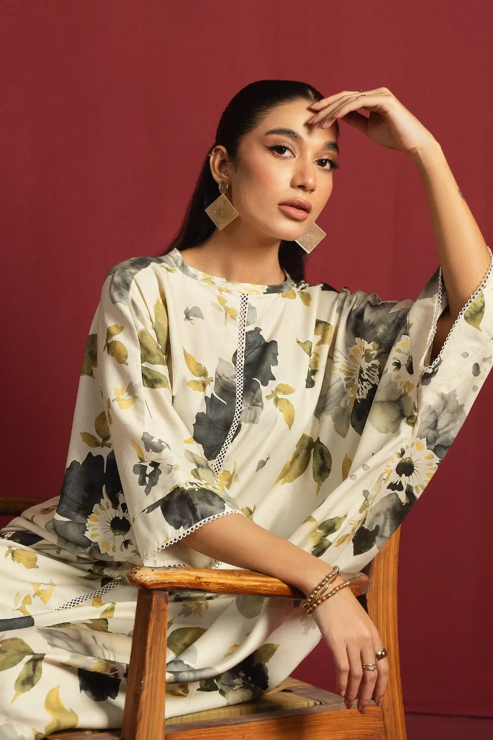 2PC Unstitched |Printed Crepe Linen Shirt   Trouser