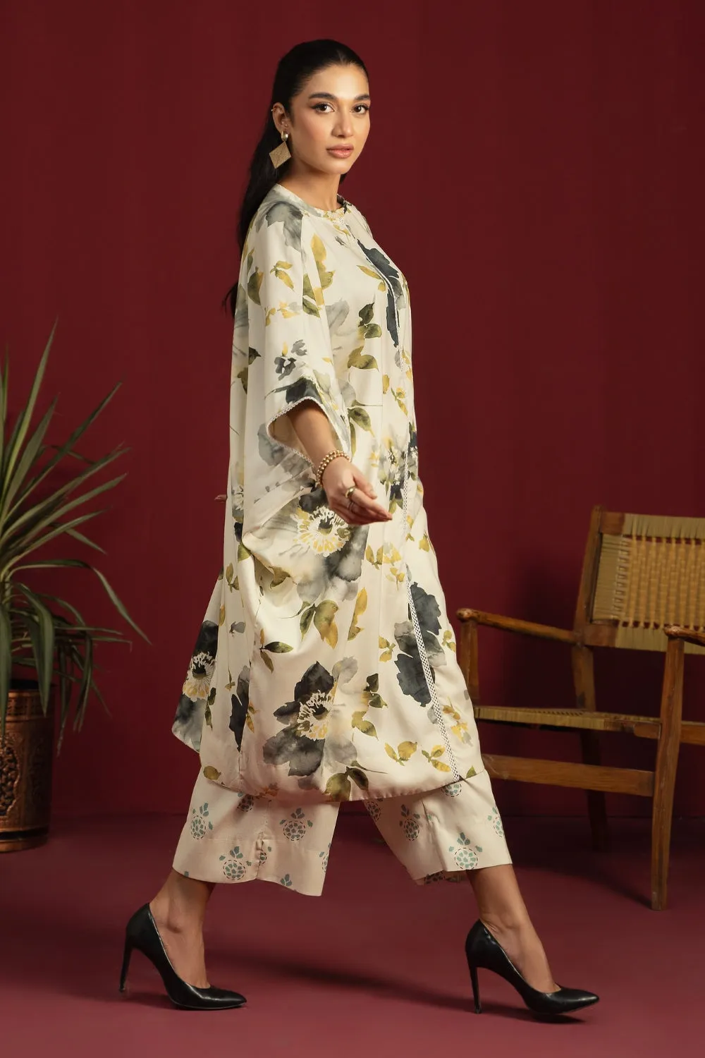 2PC Unstitched |Printed Crepe Linen Shirt   Trouser