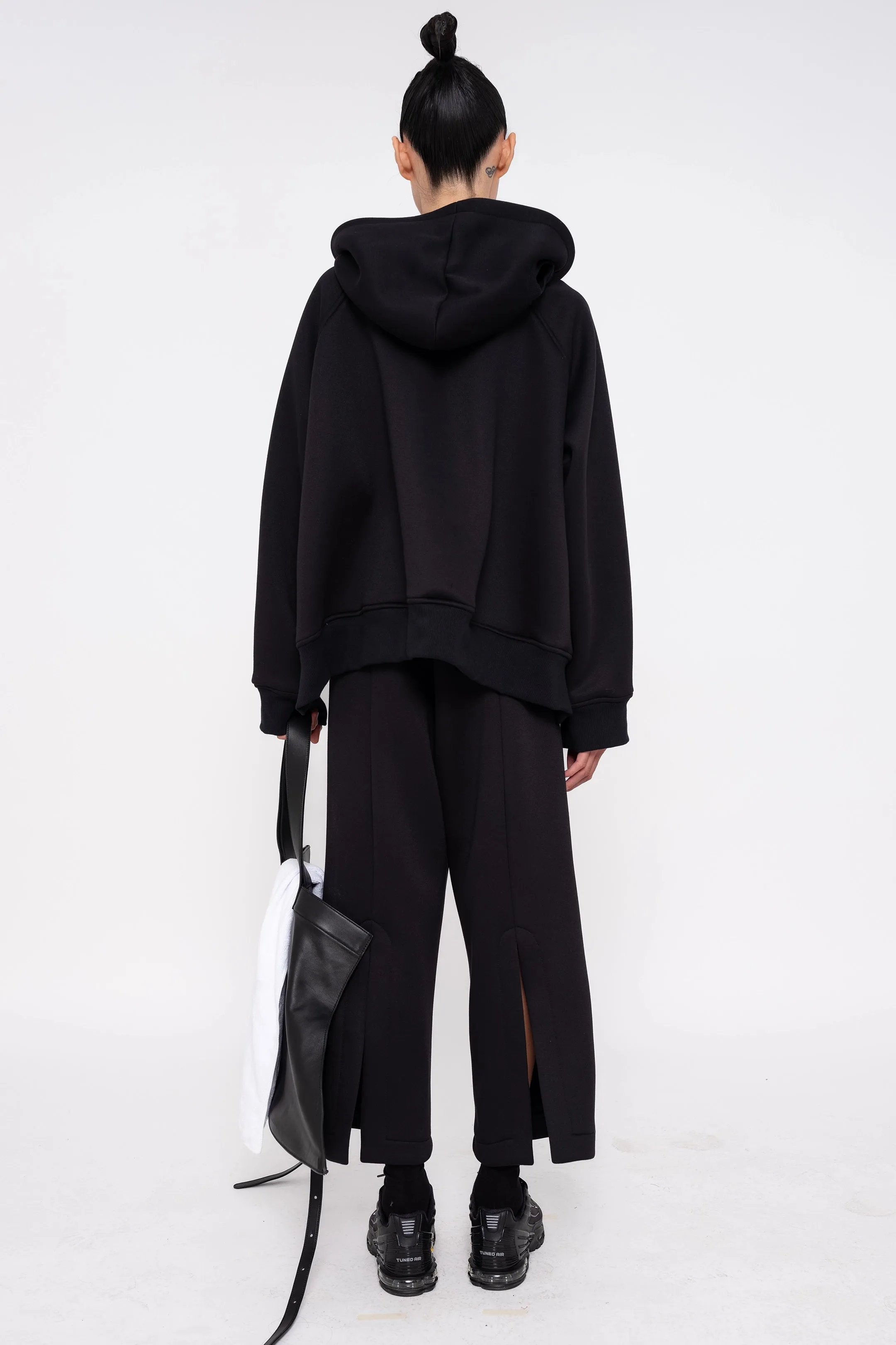 BLACK SLIT LOUNGEPANTS