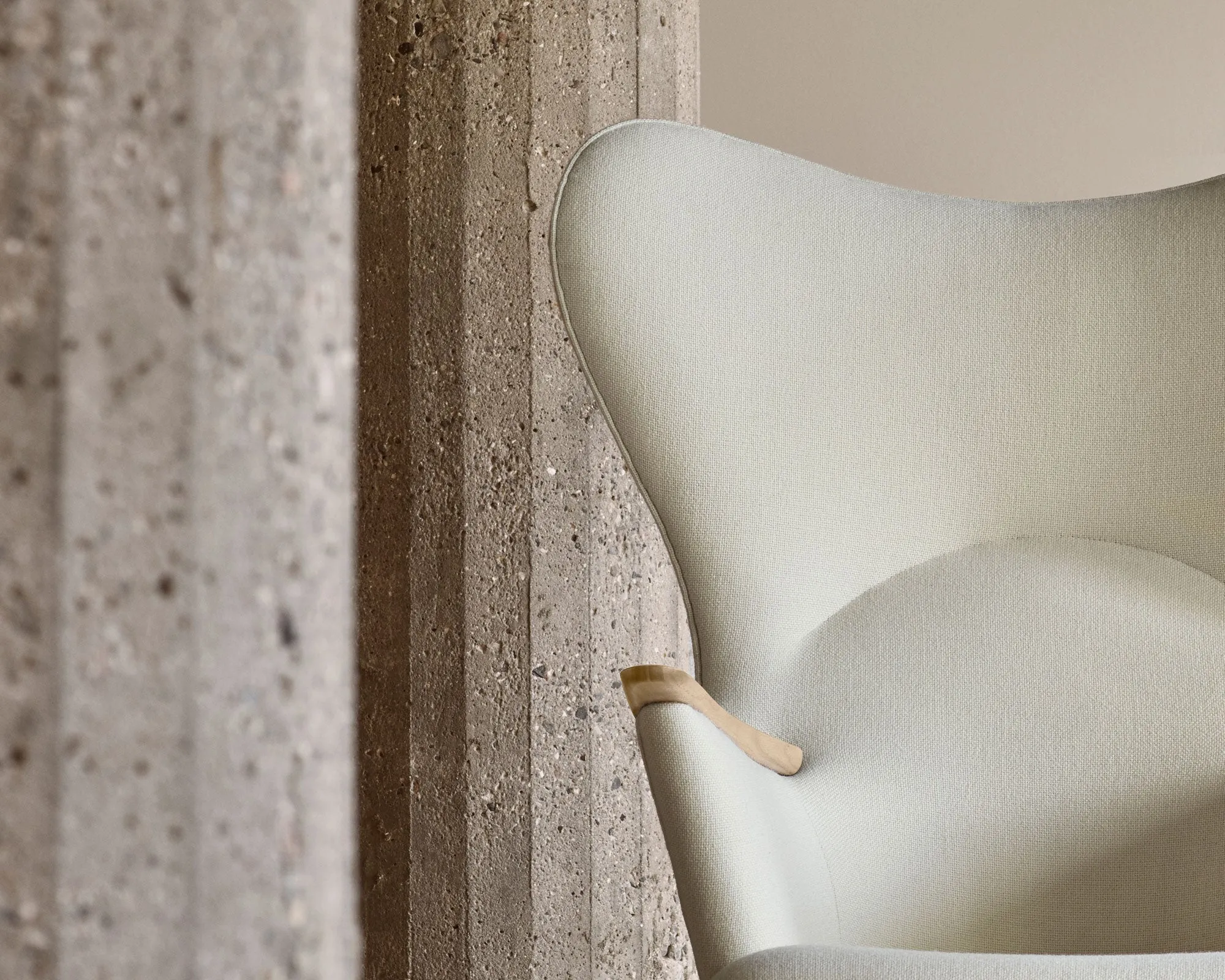 CH78 Mama Bear Chair