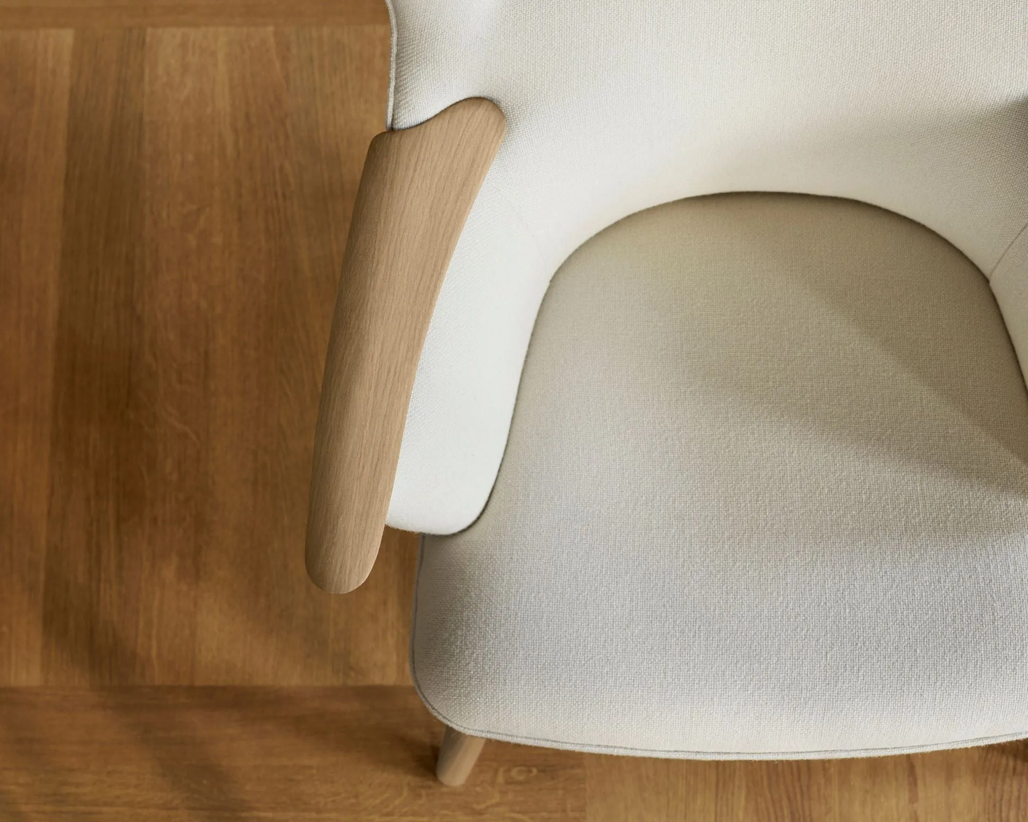 CH78 Mama Bear Chair
