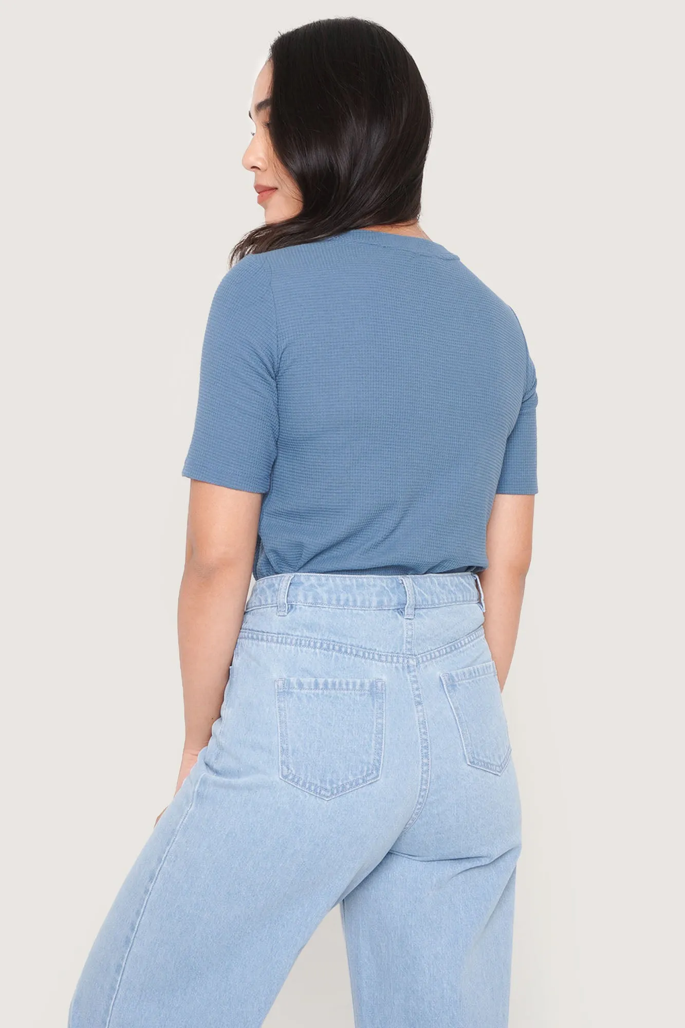 Closet Staples Slim Fit Textured Tee