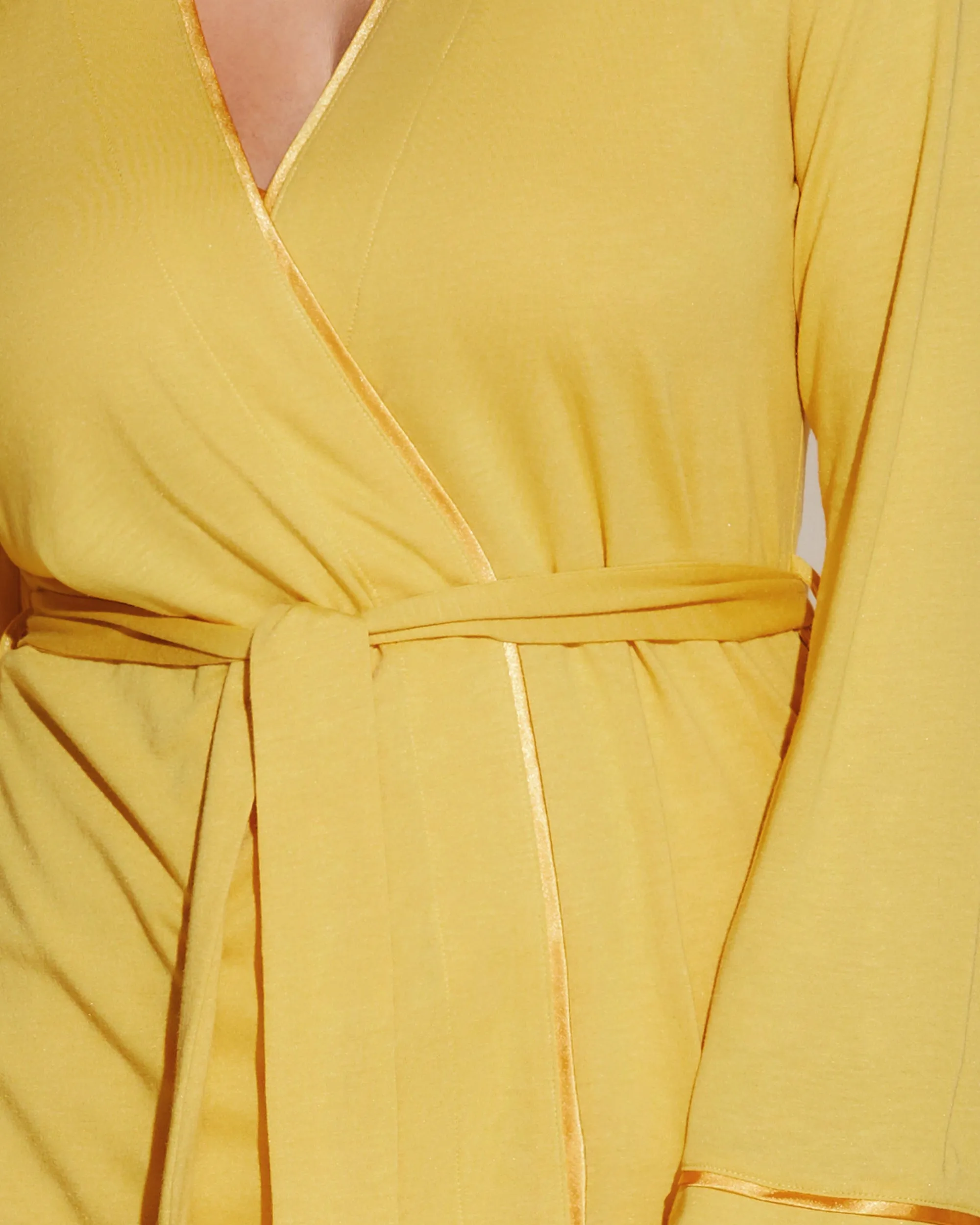 Curvy 3-Teiliges Pyjama-Set Mit Bademantel