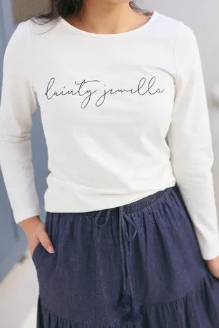 Dainty Jewell's Tee