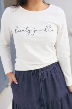 Dainty Jewell's Tee