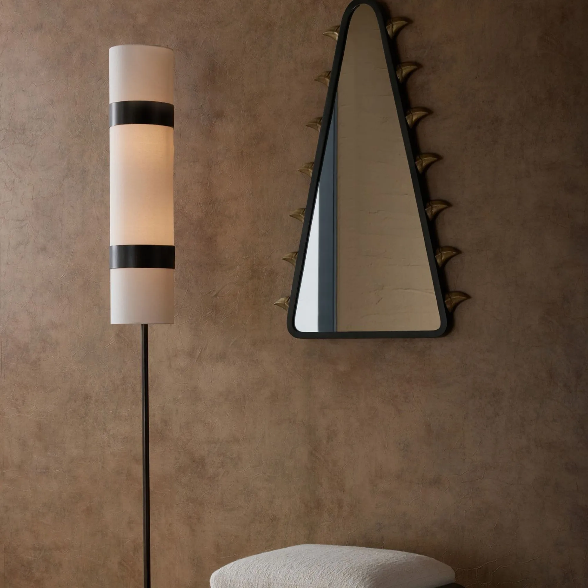 Diwan Floor Lamp