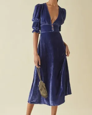 Elegant Lantern Sleeve Elastic Velvet Waist Midi Dresses