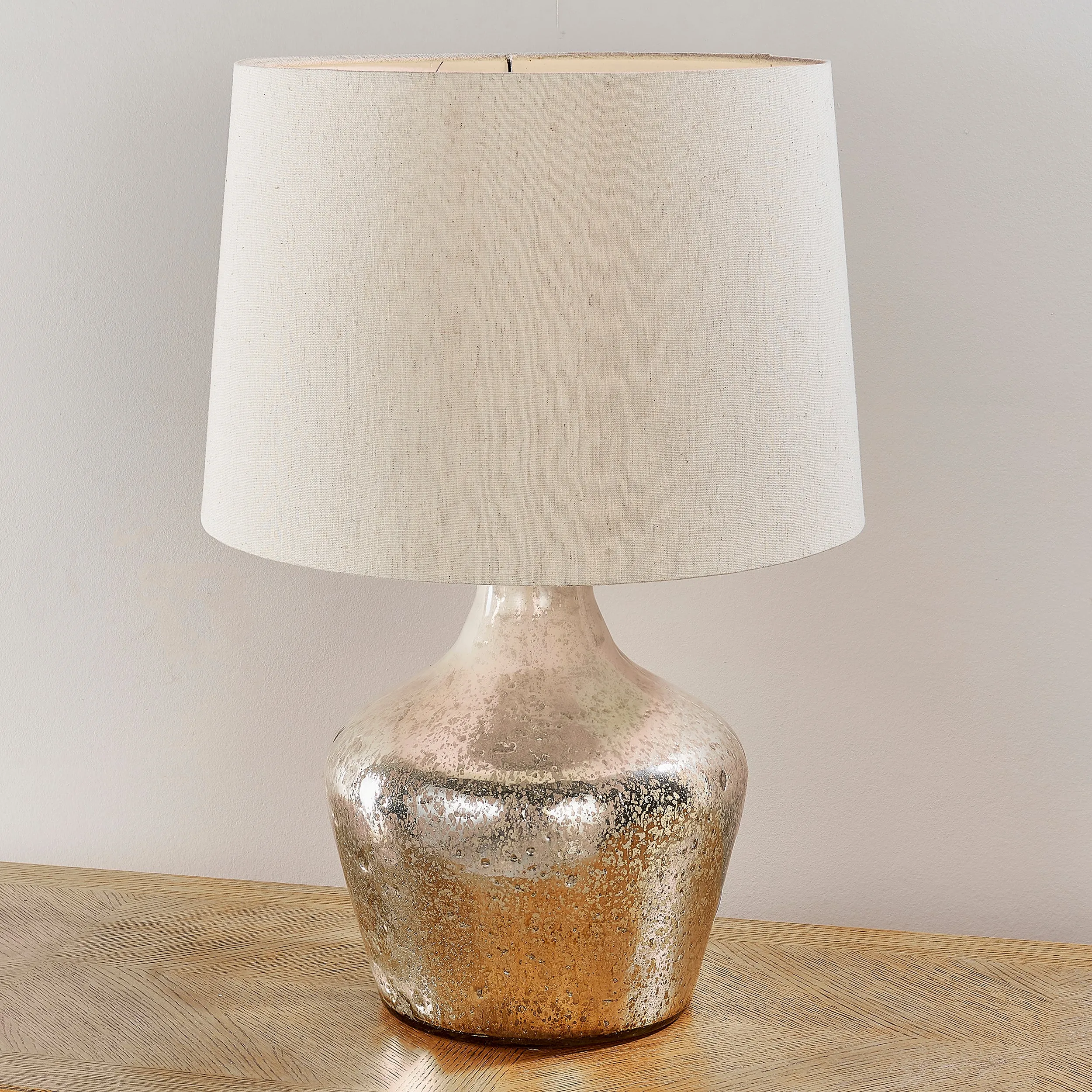 Endon 90589 Meteora 1lt Table Pearl ombre foil & vintage white linen 40W E27 GLS (Required)