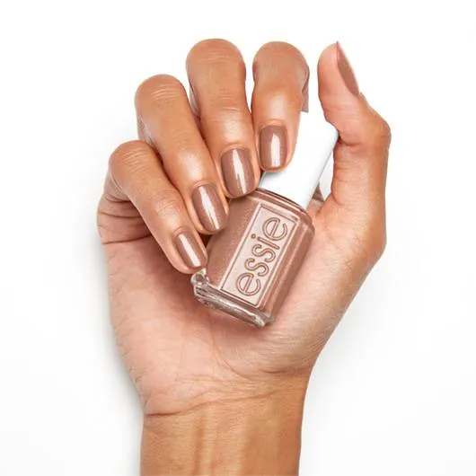 Essie 763 light as linen