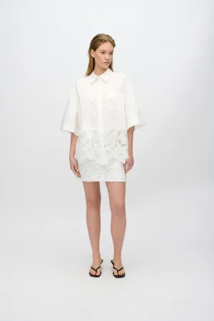 Ines short sleeved shirt with lace 4256 - Coco Milk