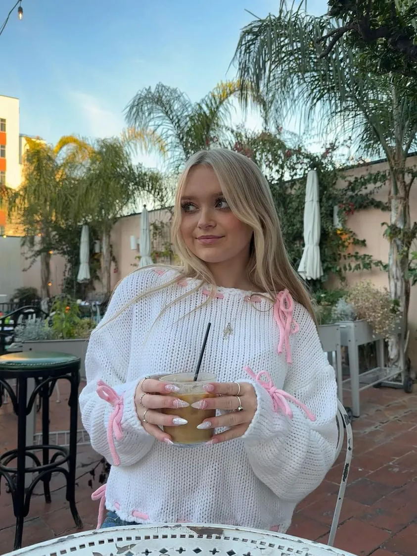 Isabella – Feminine Off-Shoulder Knit Top for Women