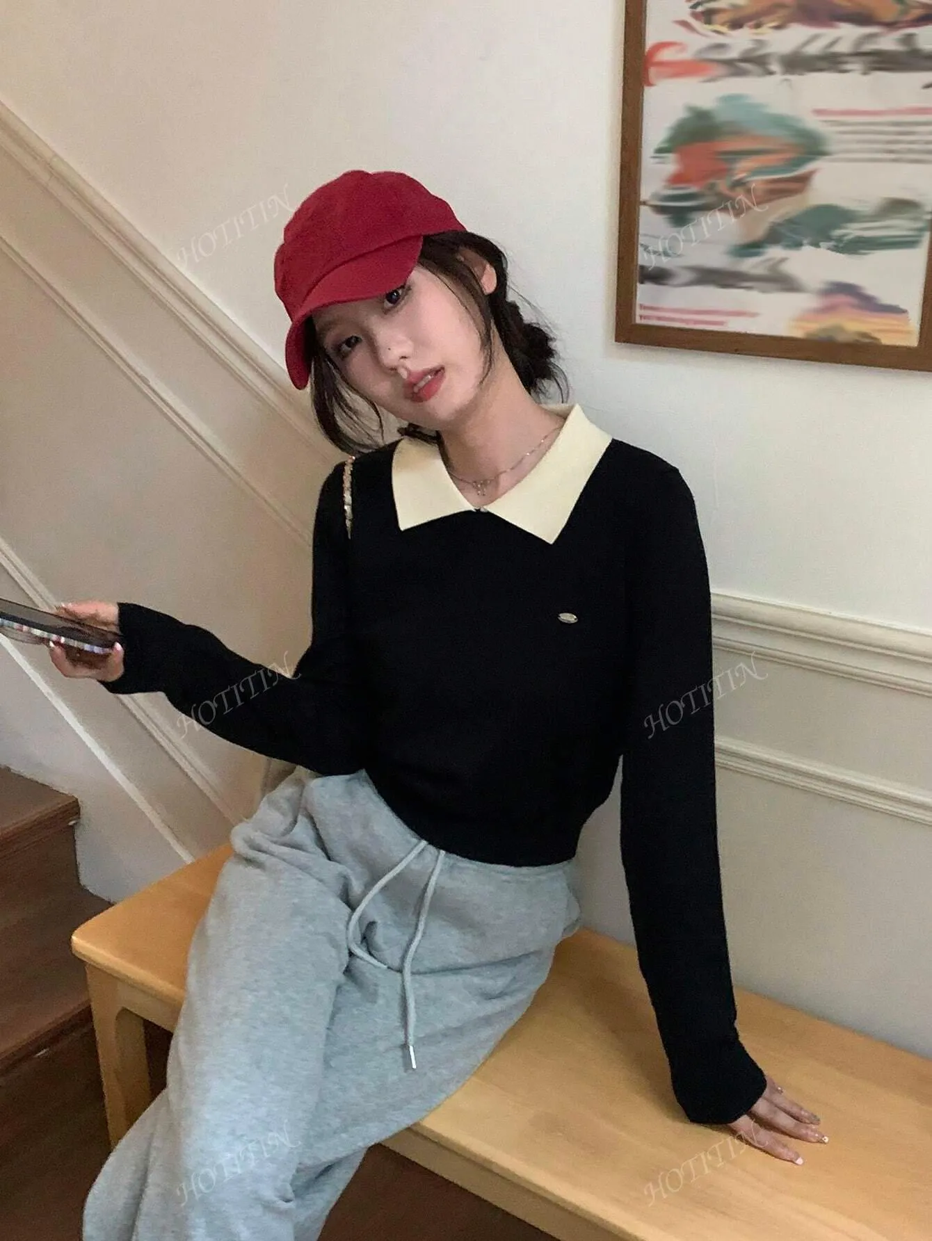 Korean Polo Collar Autumn/Winter New Short Top, Thin Top, Contrasting Color, Long Sleeved Women's Sweater