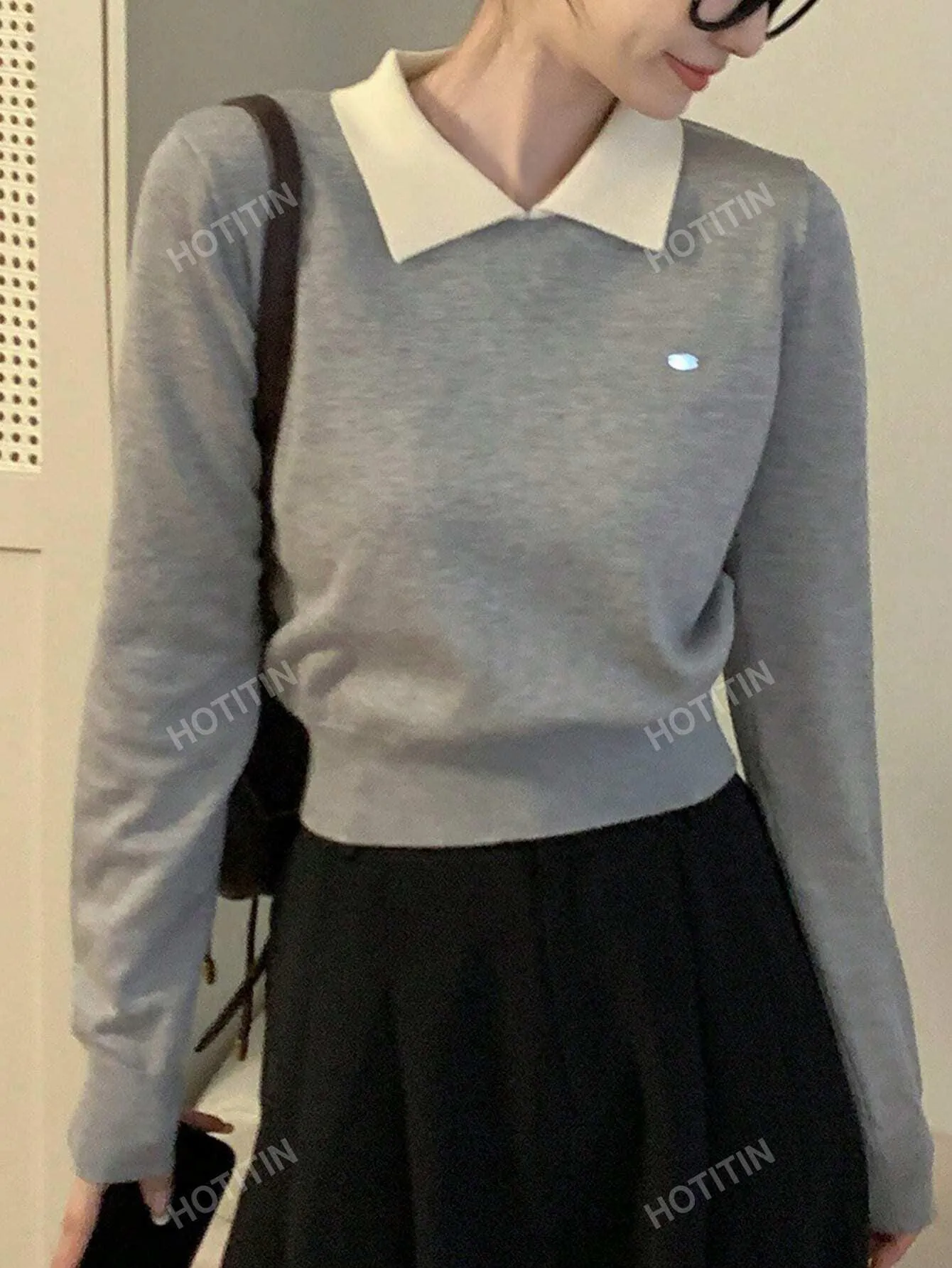 Korean Polo Collar Autumn/Winter New Short Top, Thin Top, Contrasting Color, Long Sleeved Women's Sweater