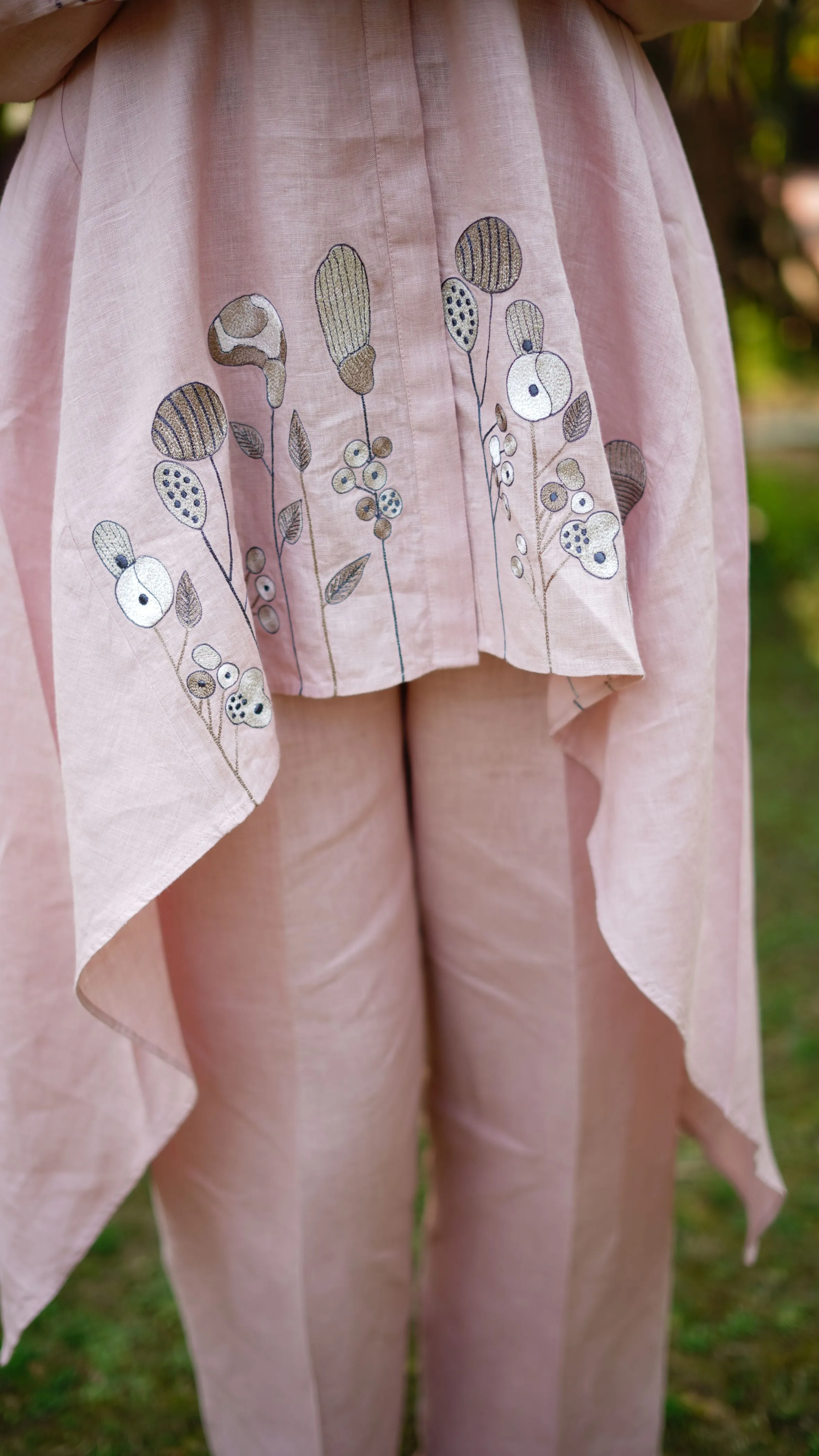LIGHT PINK EMB HIGHLOW TUNIC