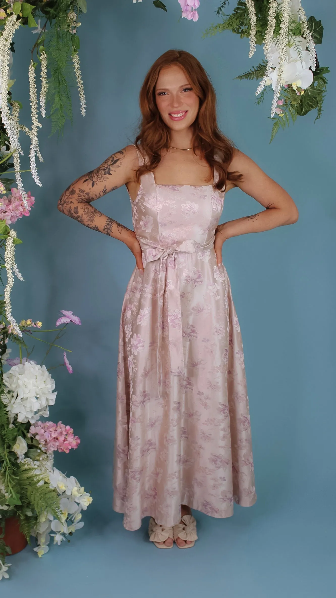 Lucy Light Pink Midi Dress