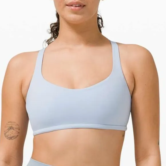 Lululemon Free to Be Bra