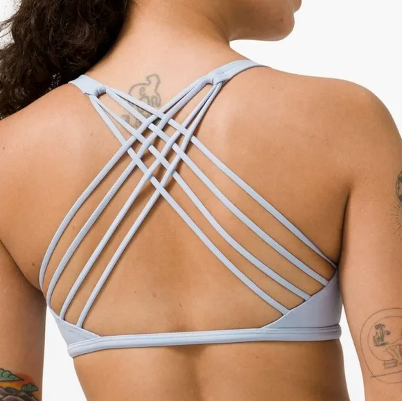 Lululemon Free to Be Bra
