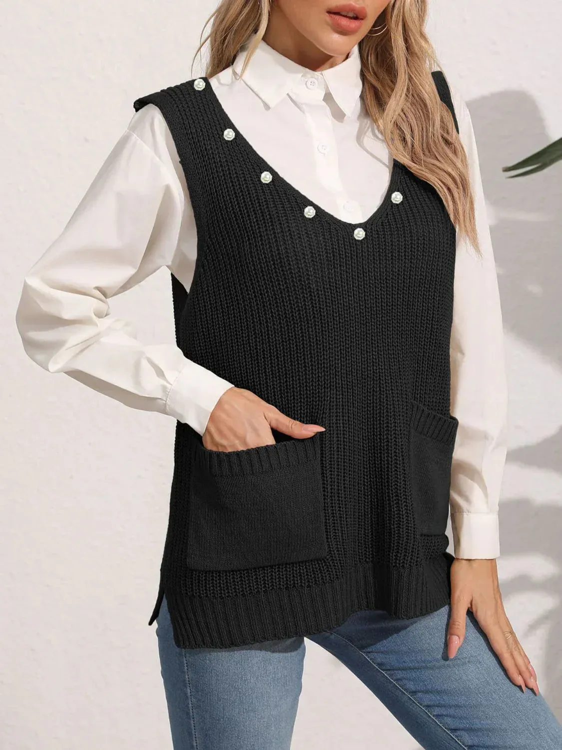 Luna | V-neck Sweater Vest