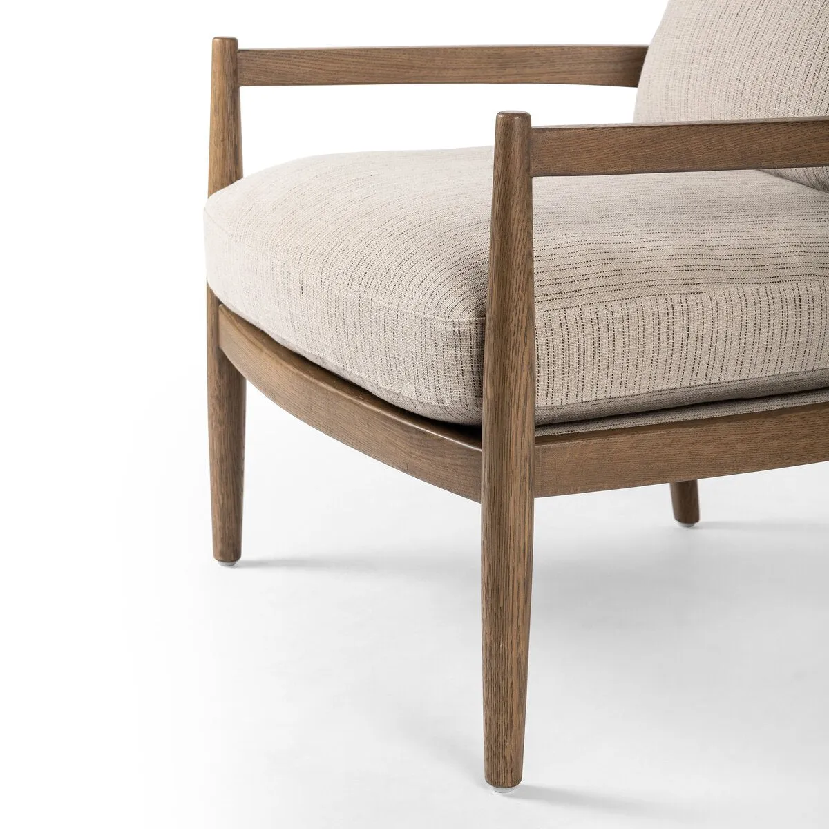 Nelsey Chair