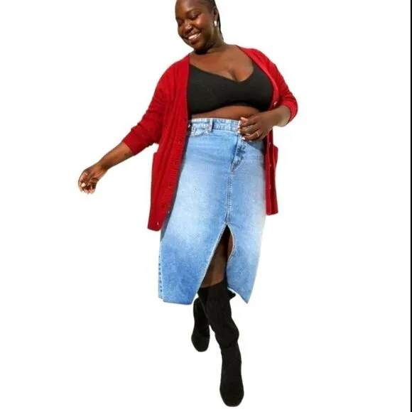 NEW TORRID CashmereVegan Boyfriend Cardigan V- Neck Sweater.  4X