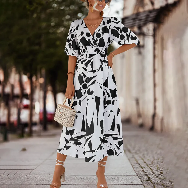 Ninon® | Casual V-Neck Midi Dress