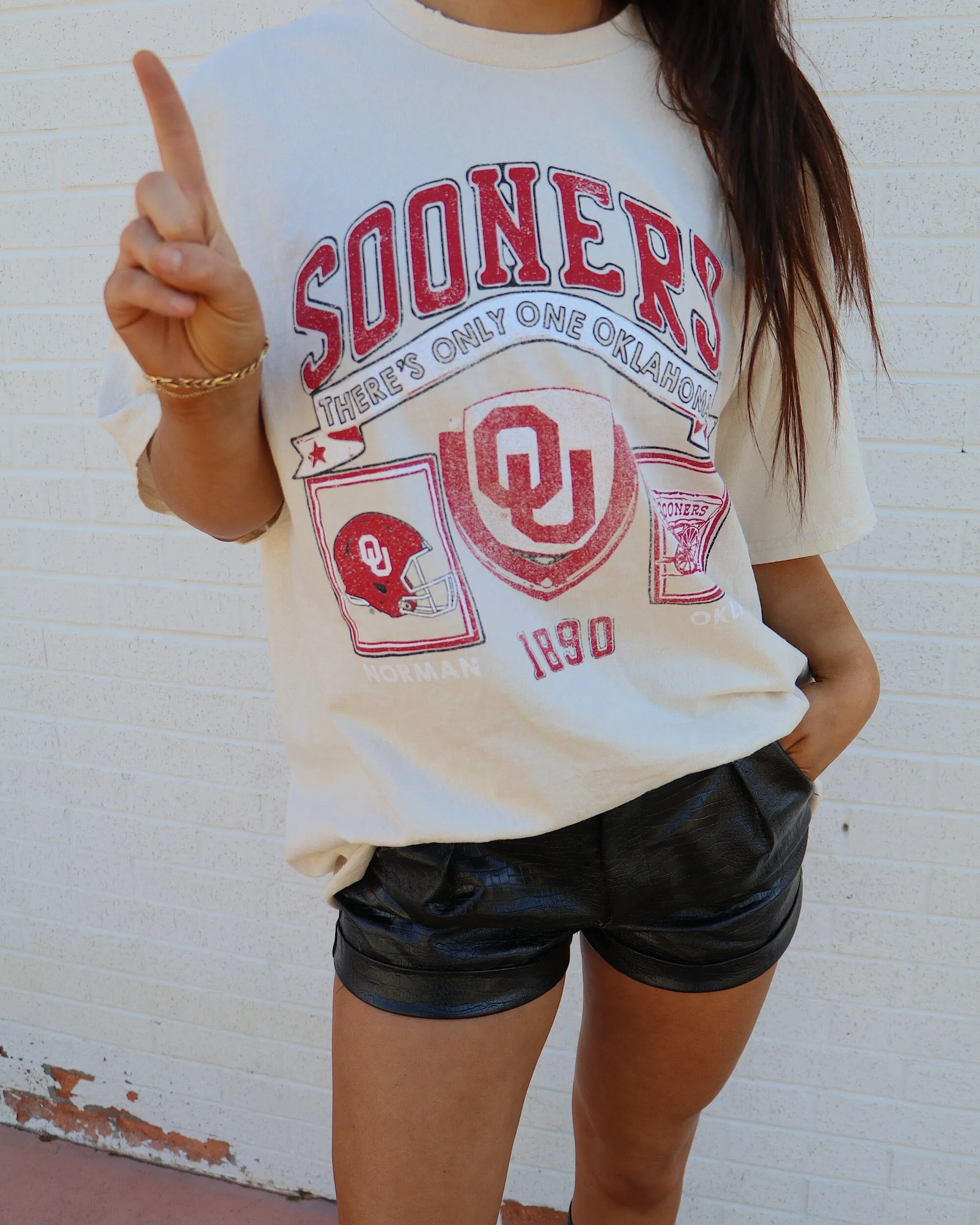 OU Sooners Prep Patch Off White Thrifted Tee