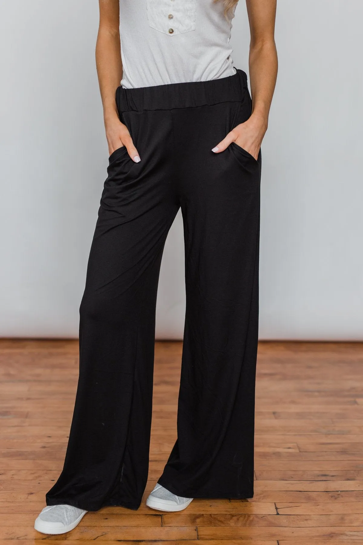Pocket Lounge Pants - Solid Black