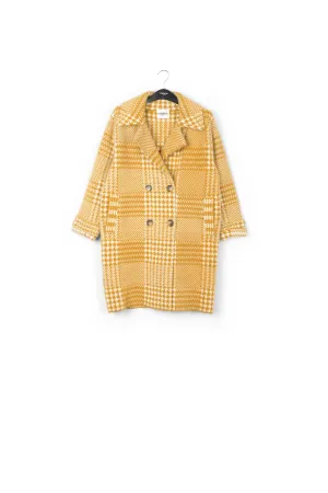 Soft houndstooth coat