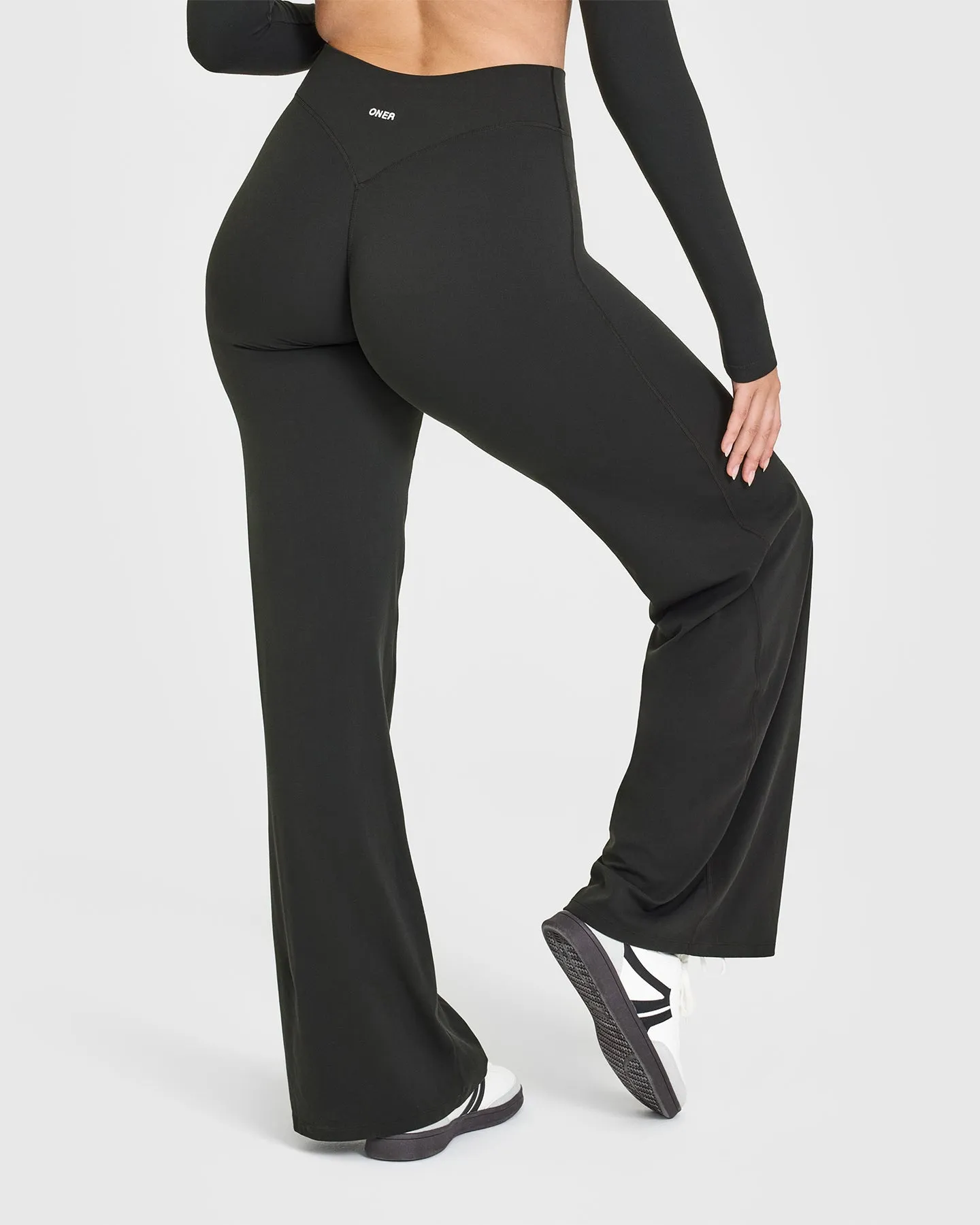 SoftMotion™ Straight Leg Bottoms | Soft Black