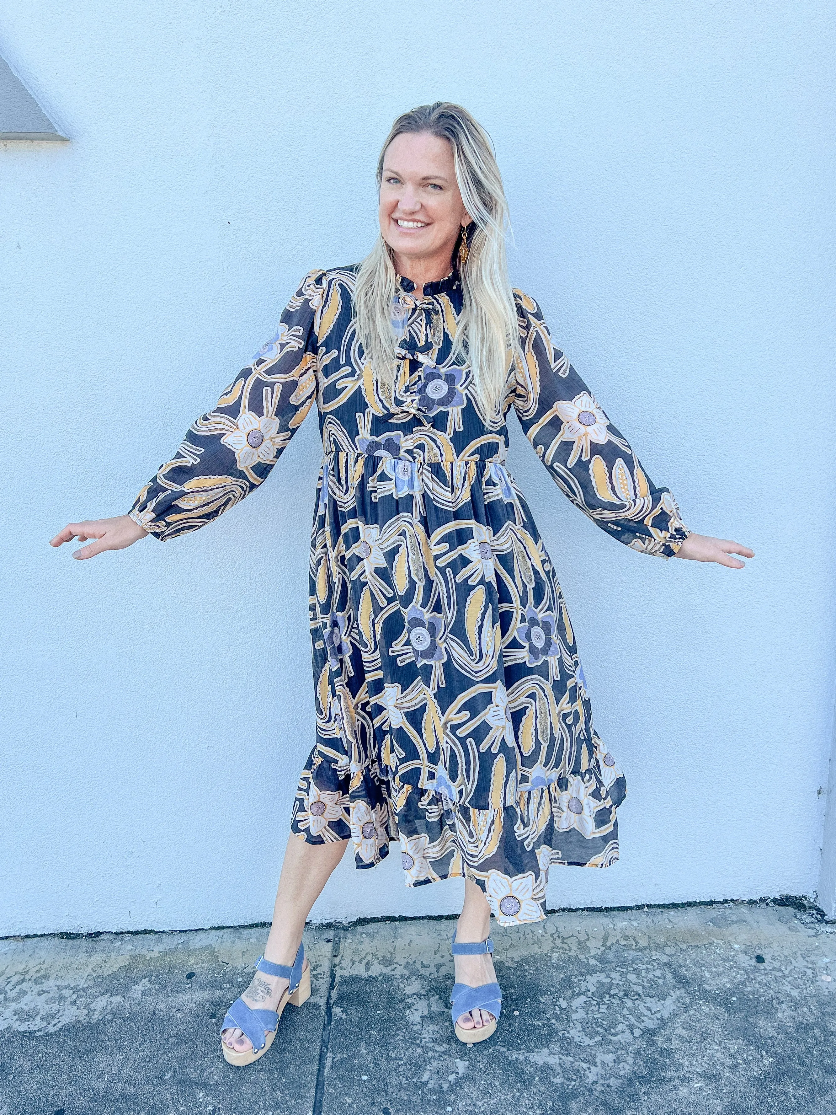 Somewhere Out There Floral Print Midi Dress