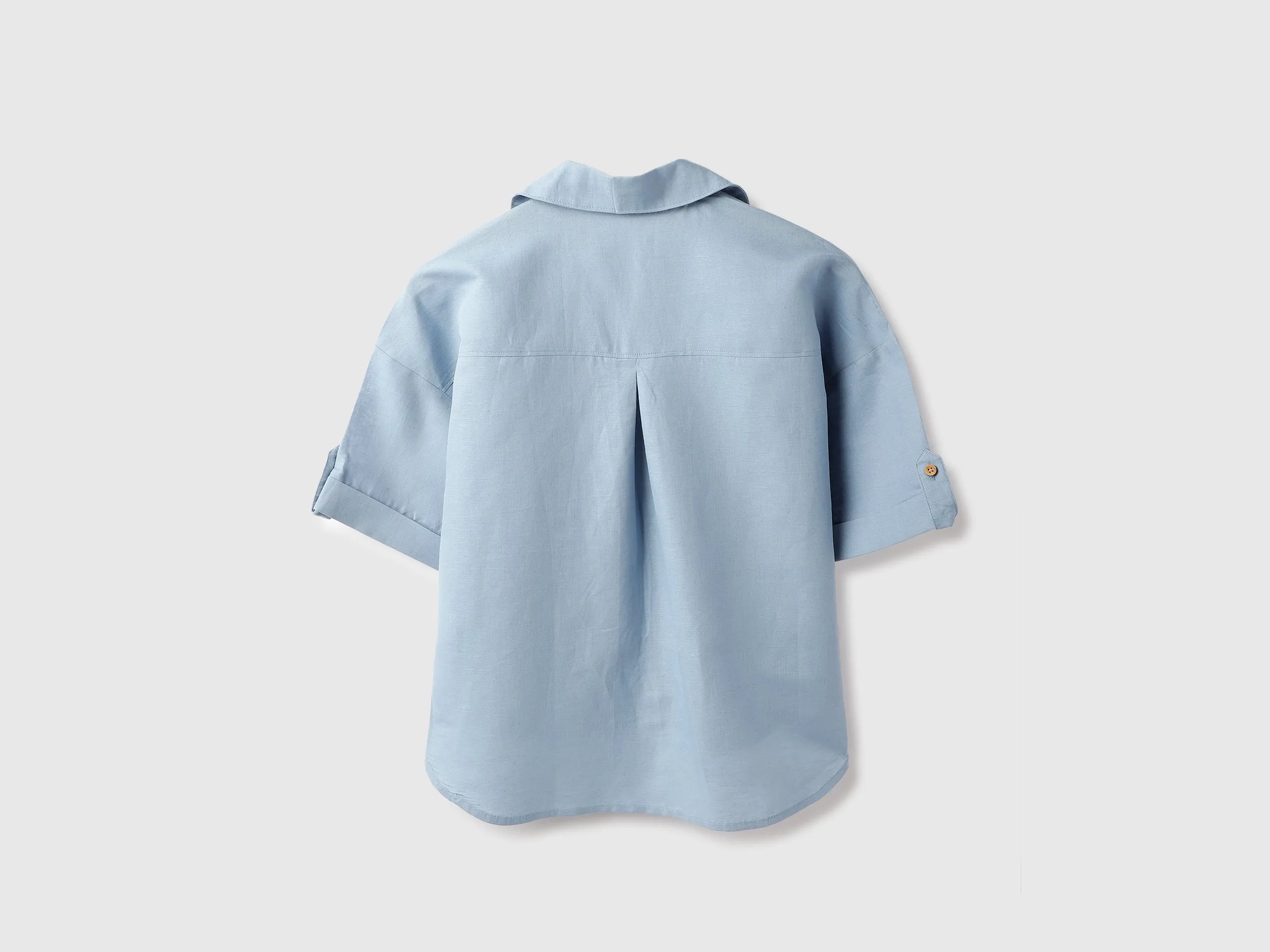 Spread Collar Solid Stylised Shirt