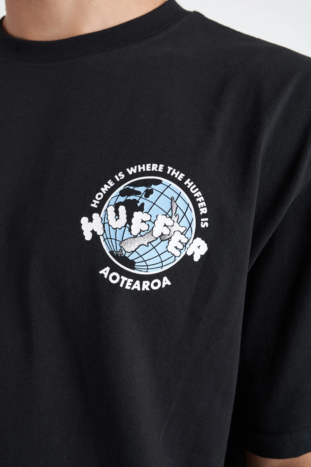 Sup Tee 190/Home Is - Black