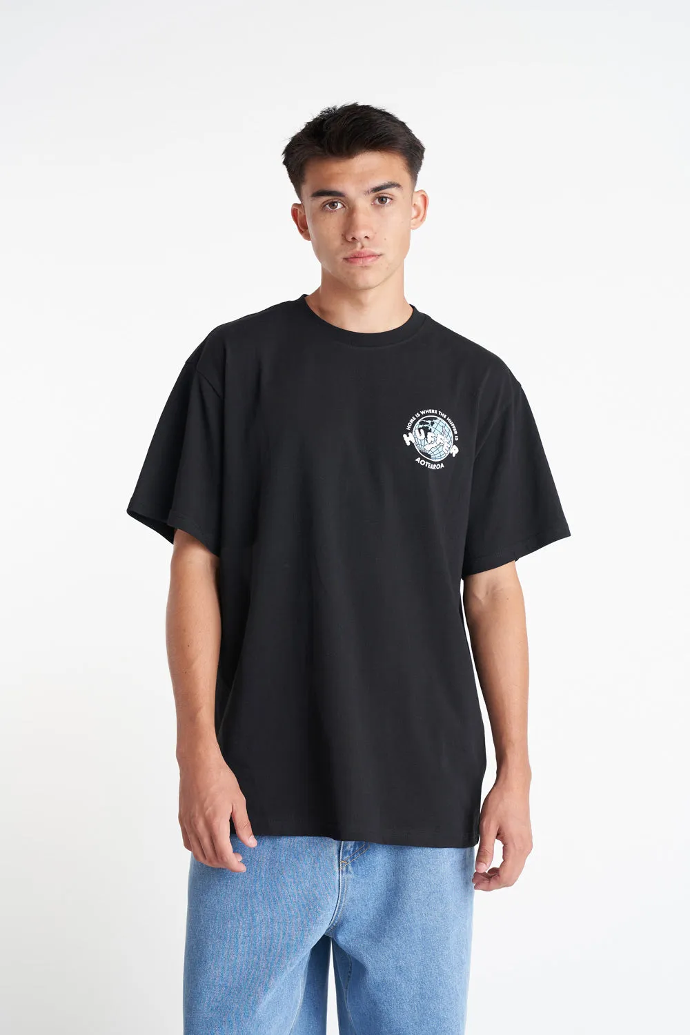 Sup Tee 190/Home Is - Black
