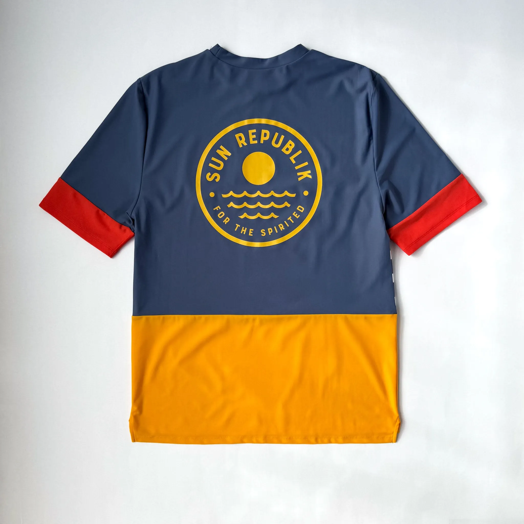 THE SUN SEEKER RASHIE | SHORT SLEEVE | BLUE