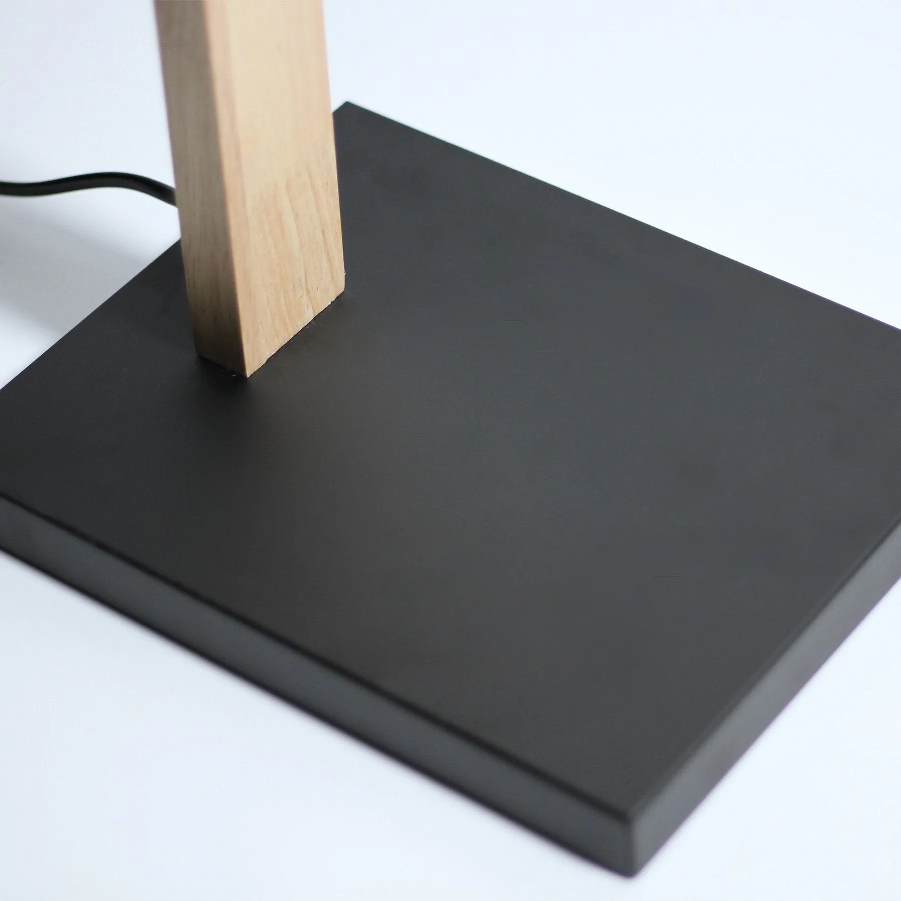 Thorina Floor Lamp