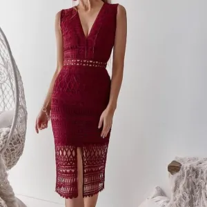 Two Sisters The Label Scarlett Dress Midi V-neck Sleeveless Lace Wine Size 6