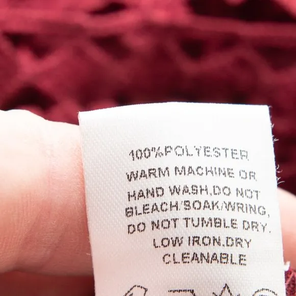 Two Sisters The Label Scarlett Dress Midi V-neck Sleeveless Lace Wine Size 6