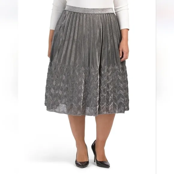 Wdny Plus Pleated Midi Skirt