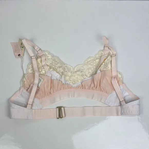 We Are HAH NWT Free People Lace Trim Soft Cup Lounge Bralette - Blanc - Size S