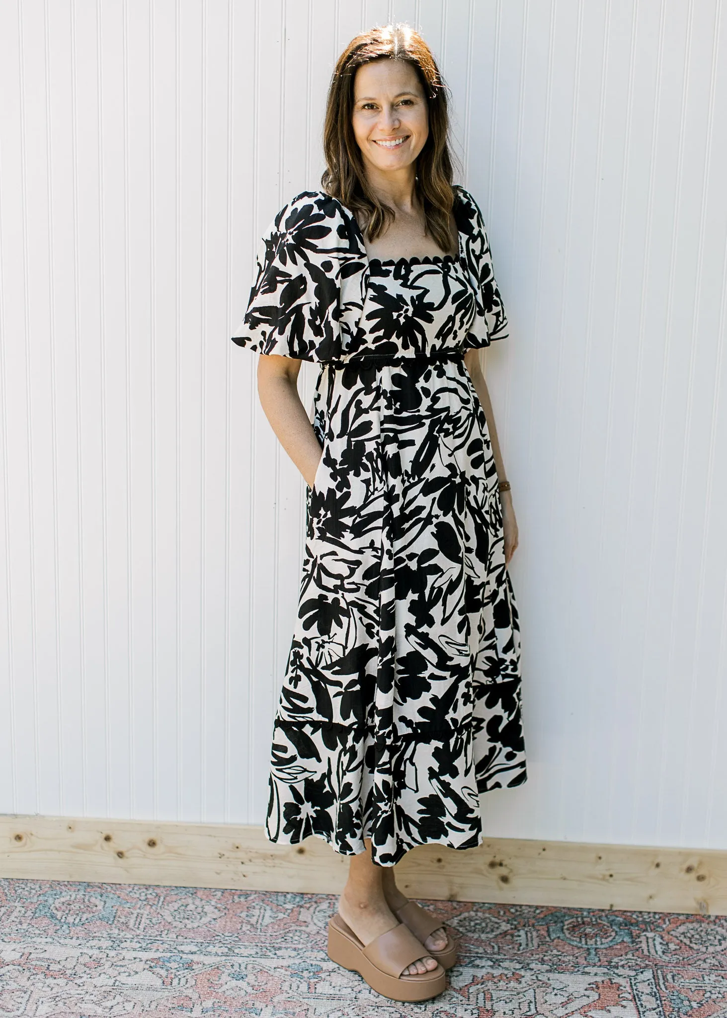 XZ Contrast Scallops Dress